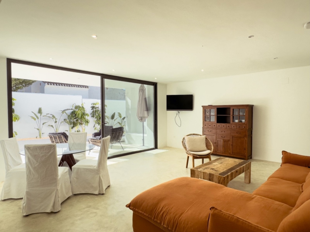 5 bed villas in Moraira