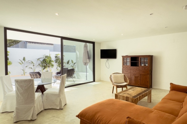 5 bed villas in Moraira