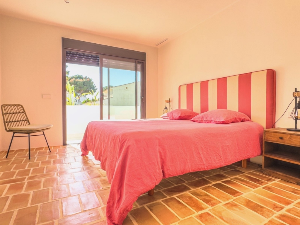 5 bed villas in Moraira