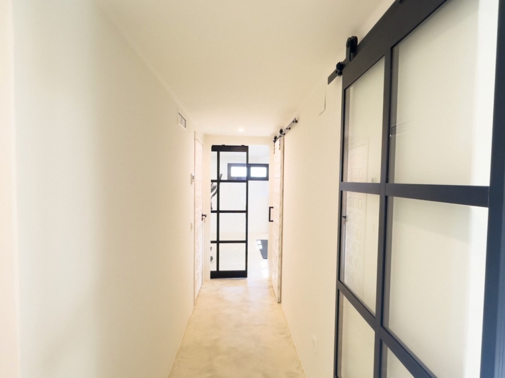 5 bed villas in Moraira
