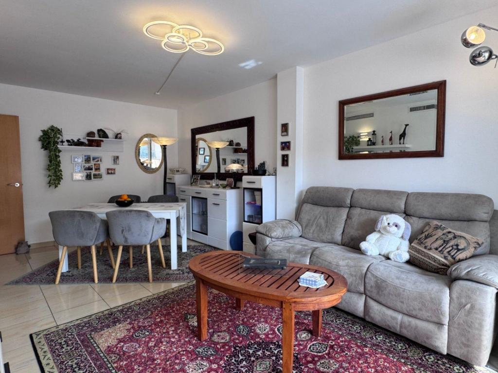 2 bed apartment in Teulada