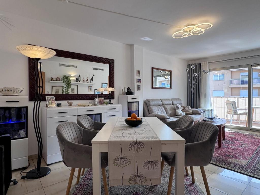 2 bed apartment in Teulada