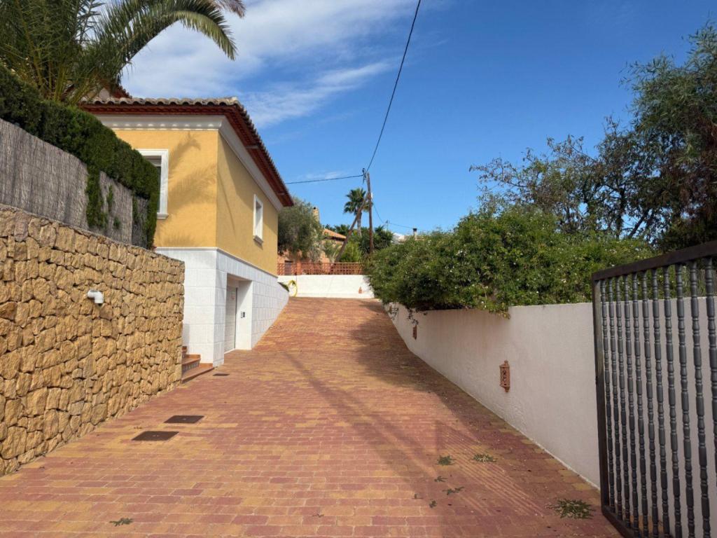 4 bed casa / chalet in Calpe