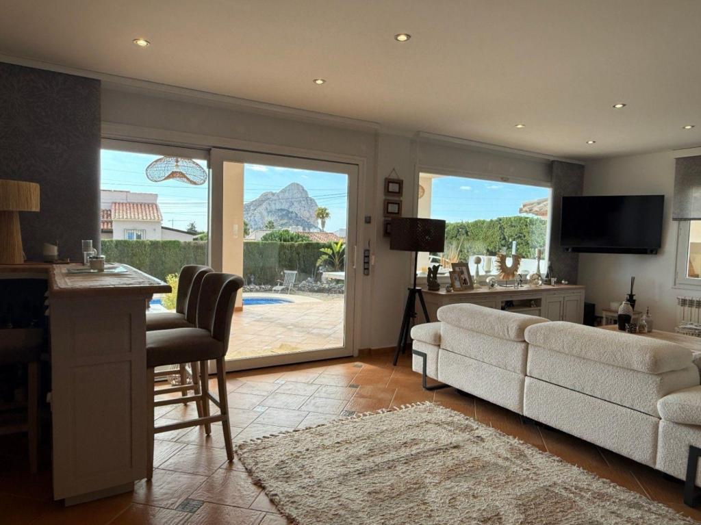 4 bed casa / chalet in Calpe