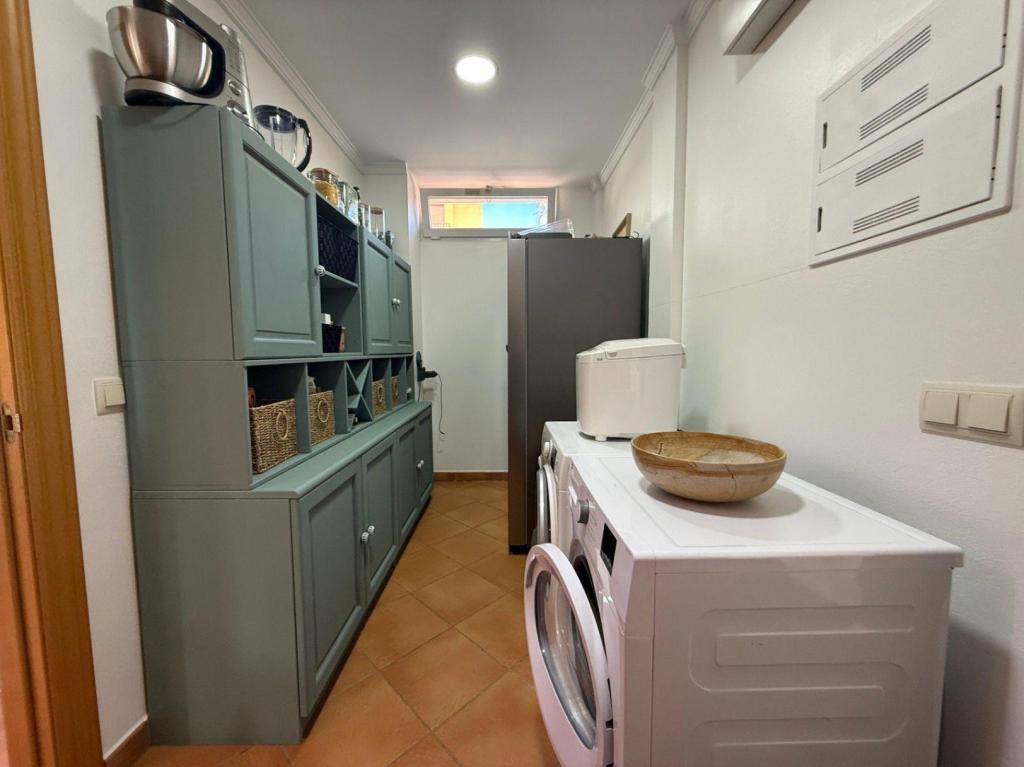 4 bed casa / chalet in Calpe