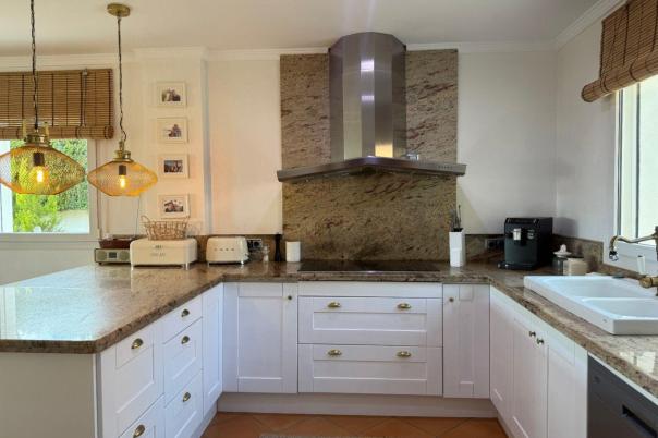 4 bed casa / chalet in Calpe