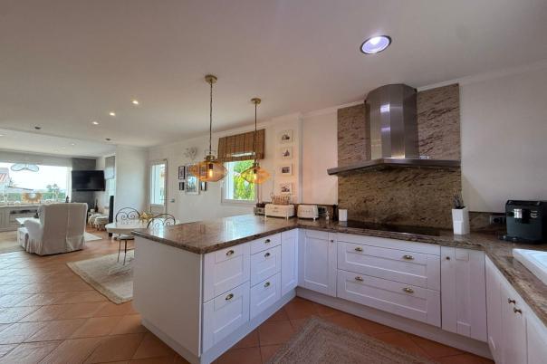 4 bed casa / chalet in Calpe