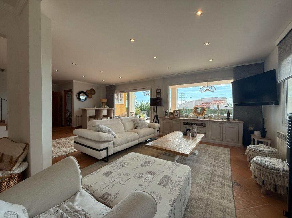 4 bed casa / chalet in Calpe