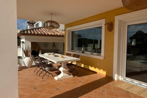4 bed casa / chalet in Calpe