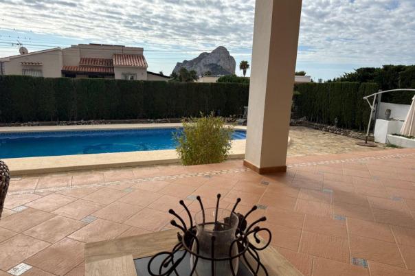 4 bed casa / chalet in Calpe