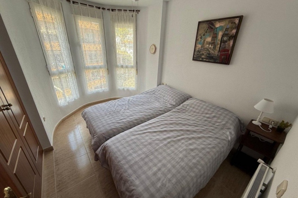 2 bed apartamento in Calpe / Calp