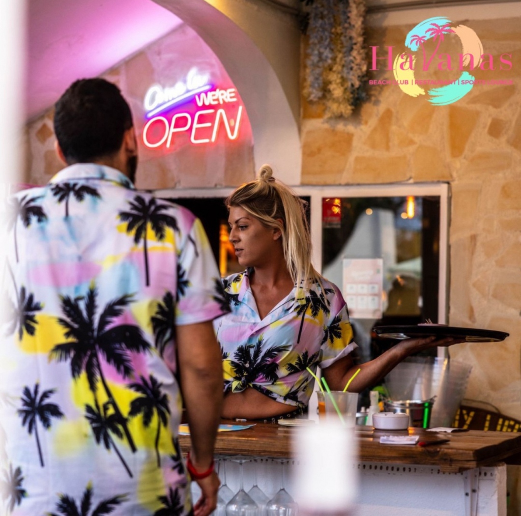 Havanas Beach Club - Bar, Restaurant & Event Venue Calpe