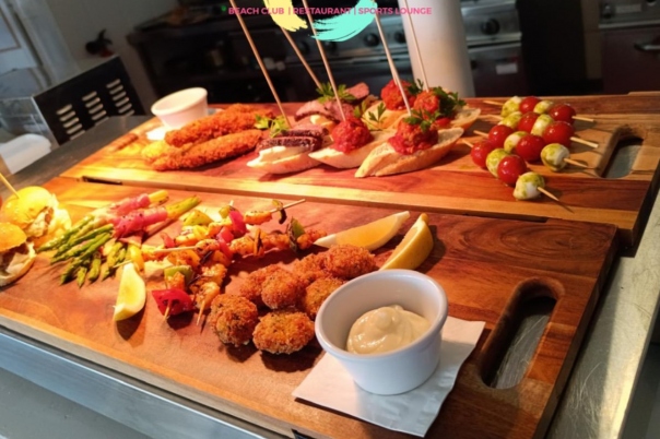 Havanas Beach Club - Bar, Restaurant & Event Venue Calpe