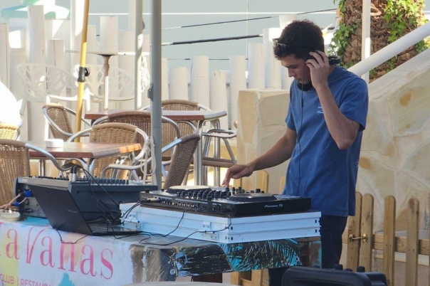 Havanas Beach Club - Bar, Restaurant & Event Venue Calpe