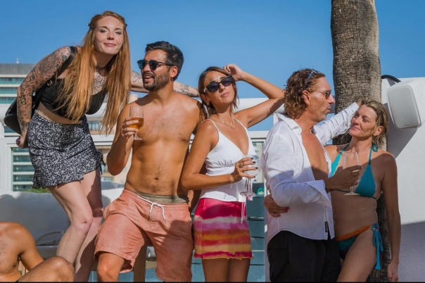 Havanas Beach Club - Bar, Restaurant & Event Venue Calpe