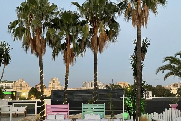 Havanas Beach Club - Bar, Restaurant & Event Venue Calpe
