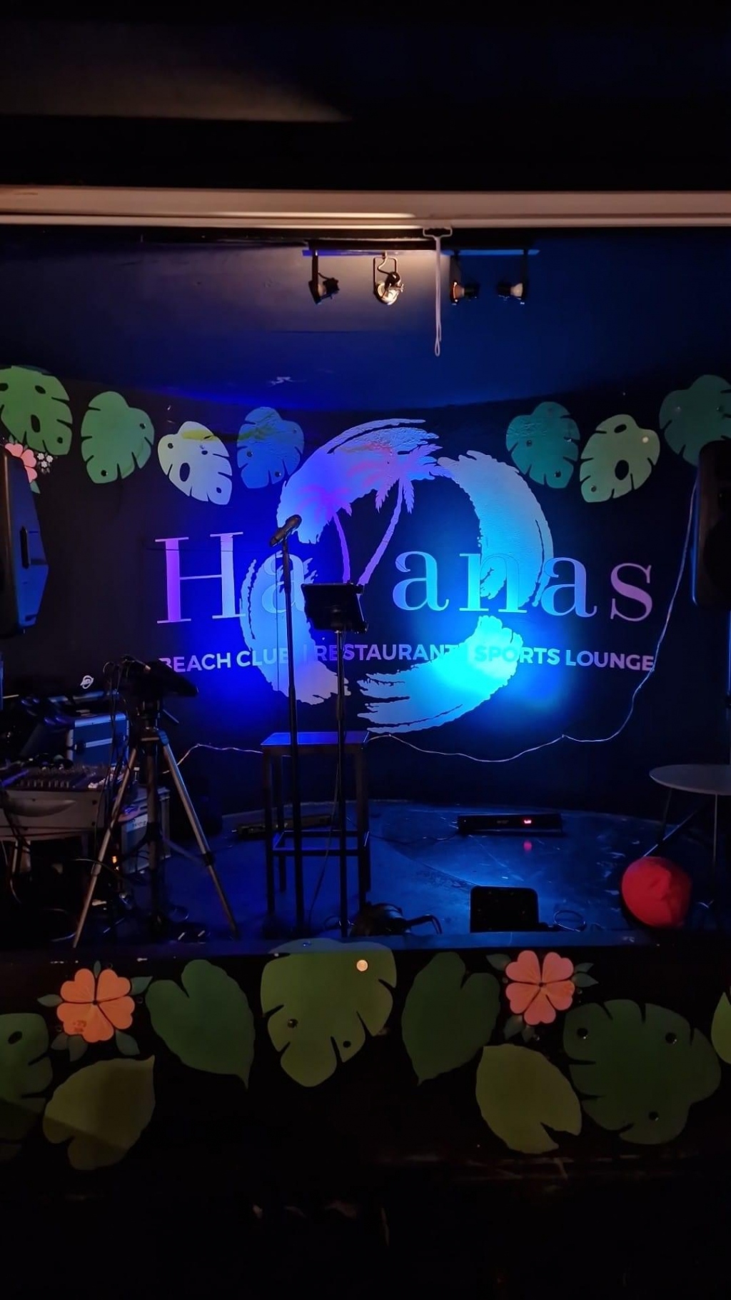 Havanas Beach Club - Bar, Restaurant & Event Venue Calpe