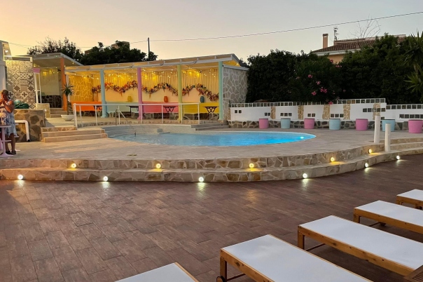 Havanas Beach Club - Bar, Restaurant & Event Venue Calpe