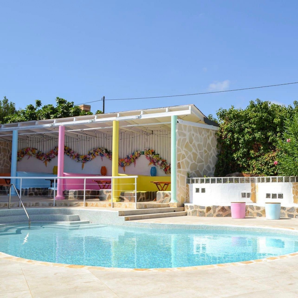 Havanas Beach Club - Bar, Restaurant & Event Venue Calpe
