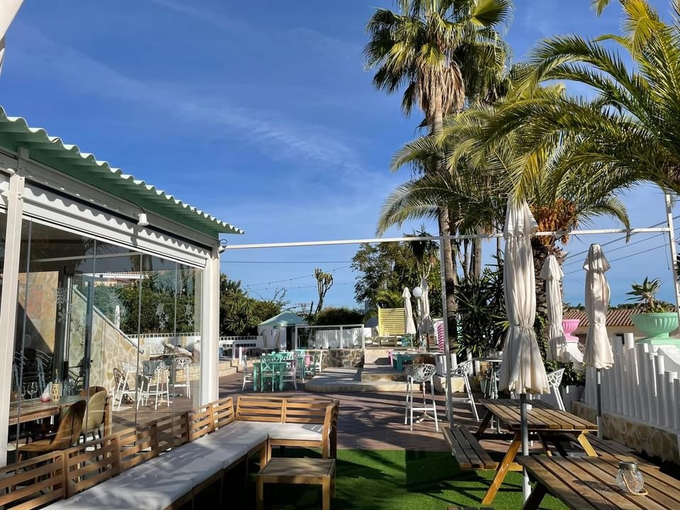 Havanas Beach Club - Bar, Restaurant & Event Venue Calpe