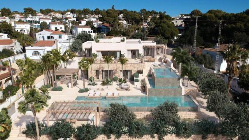 5 bed villas in Benissa
