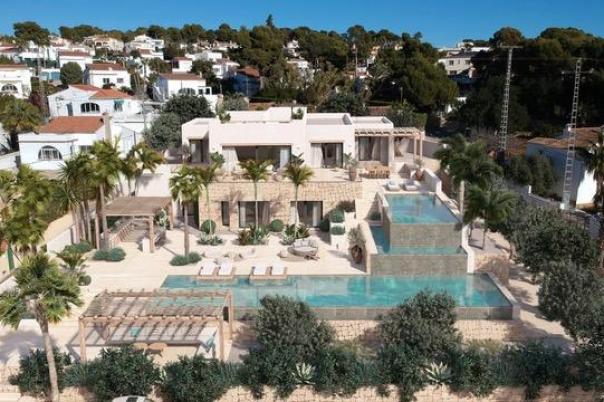 5 bed villas in Benissa