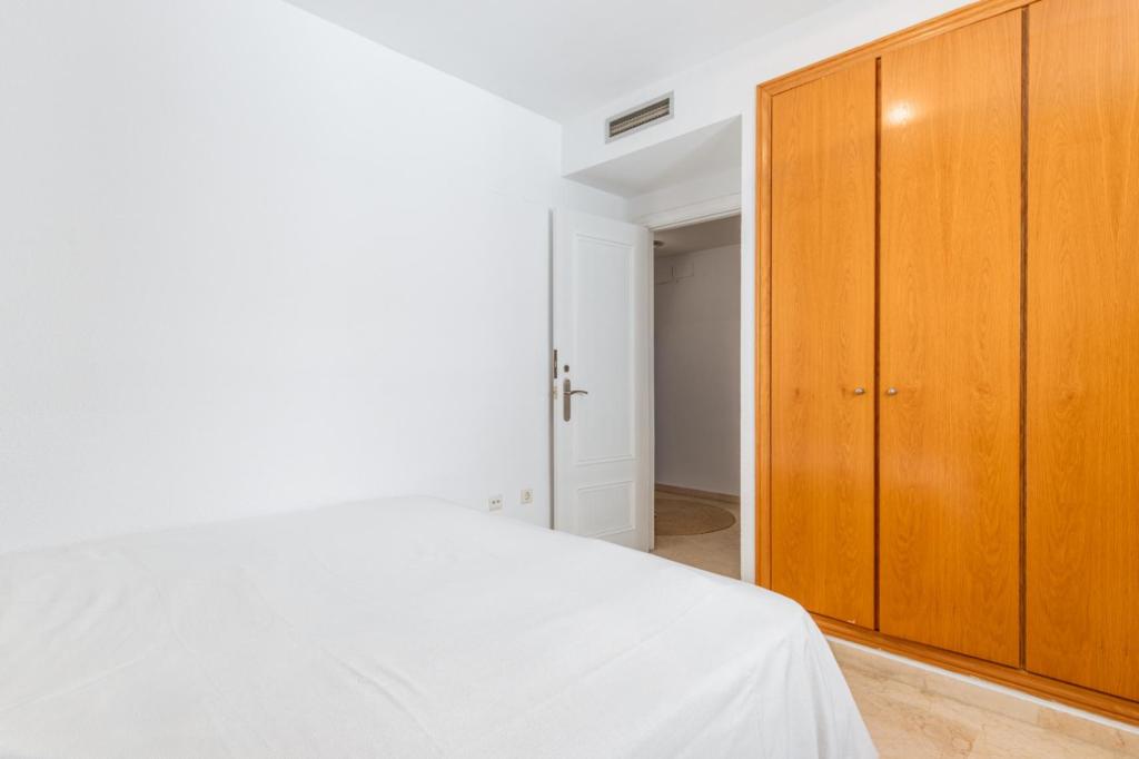 2 bed apartments - flats in Moraira