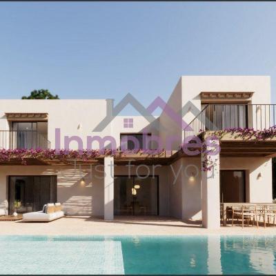 4 bed casa / chalet in Jávea