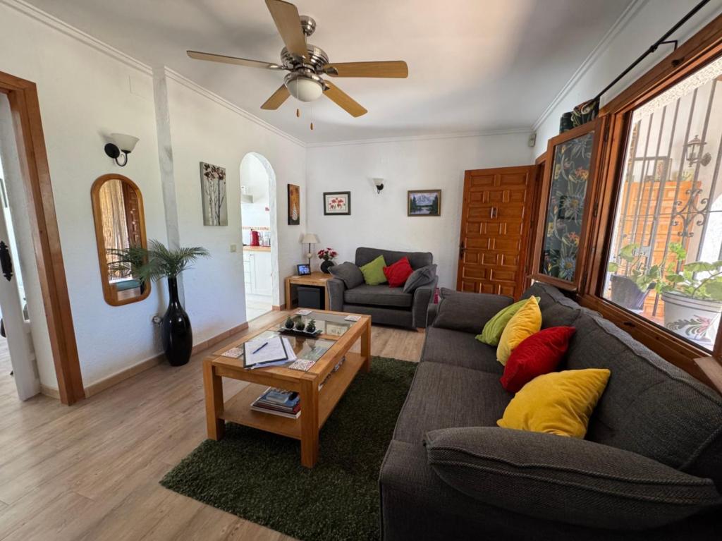 2 bed bungalow in Moraira