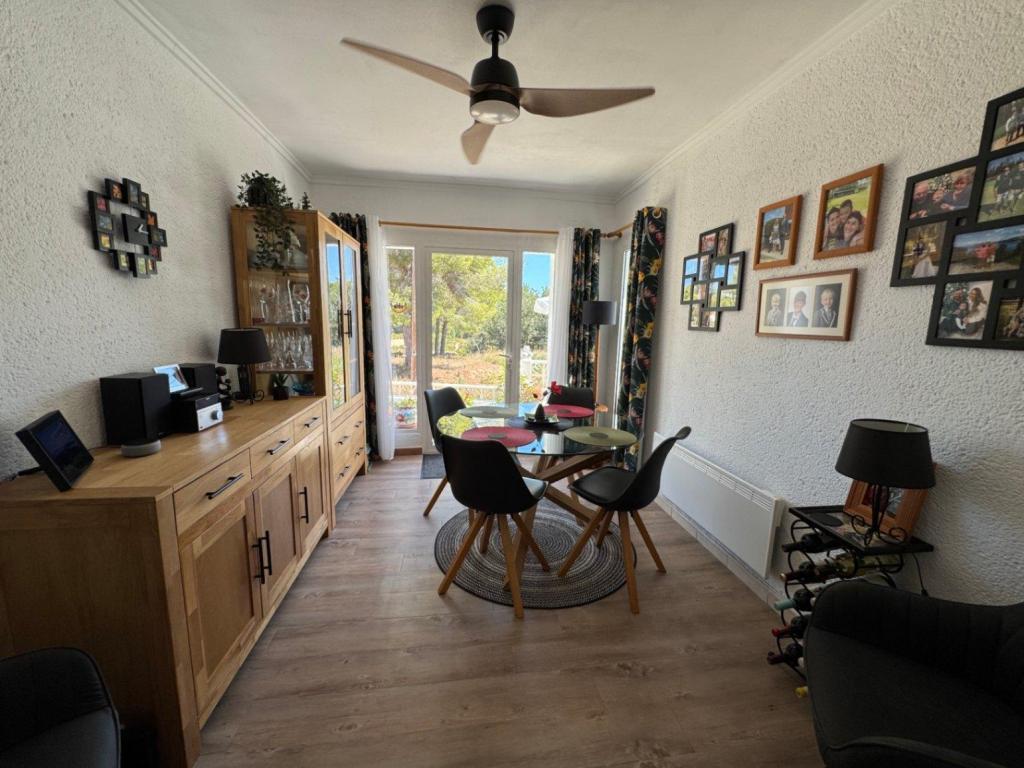 2 bed bungalow in Moraira