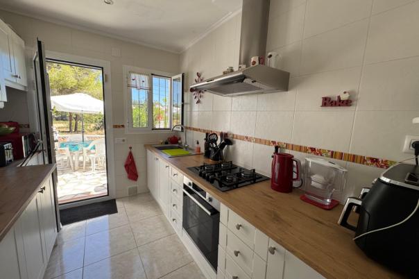 2 bed bungalow in Moraira