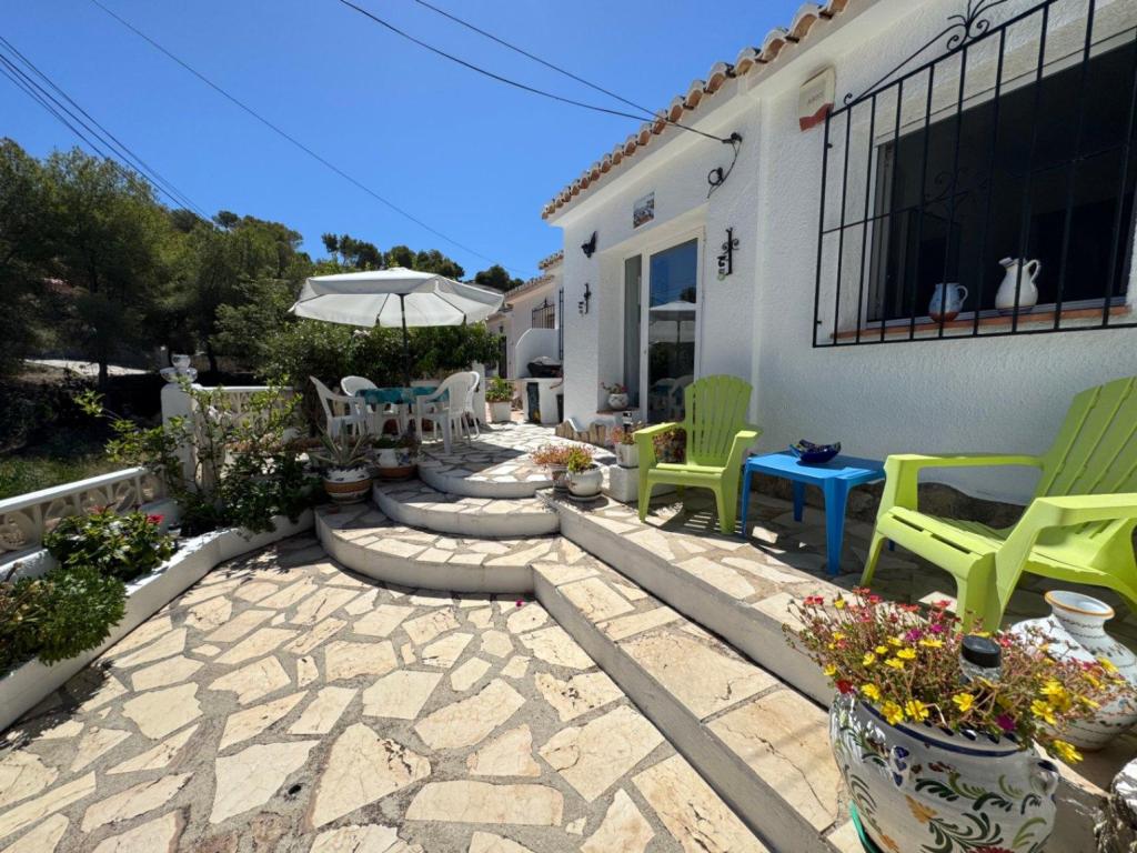 2 bed bungalow in Moraira