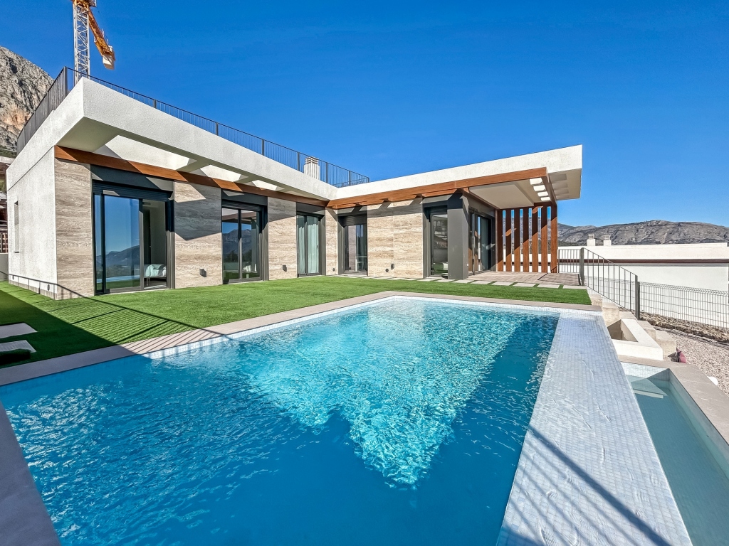 3 bed villa in Polop