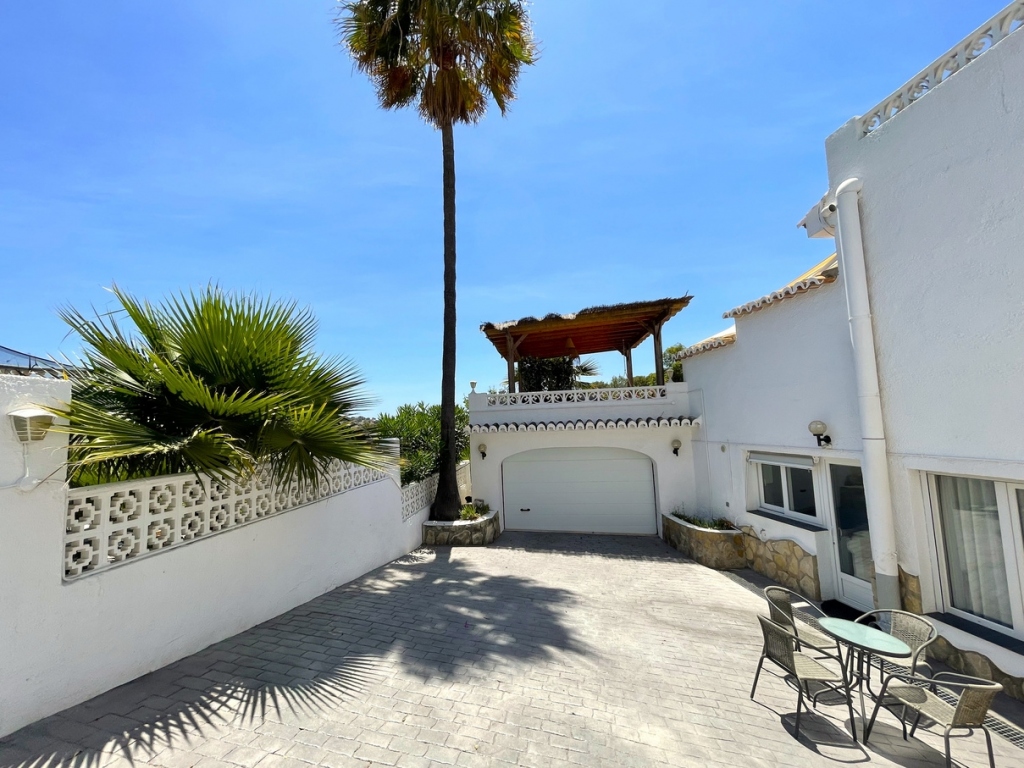 4 bed villa in Moraira