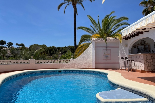 4 bed villa in Moraira