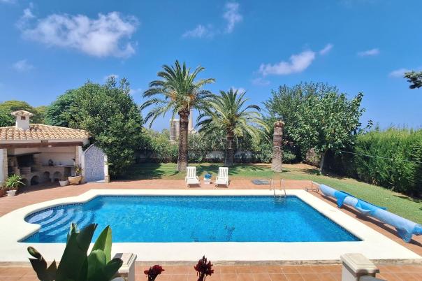 4 bed villa in Dénia
