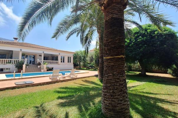4 bed villa in Dénia