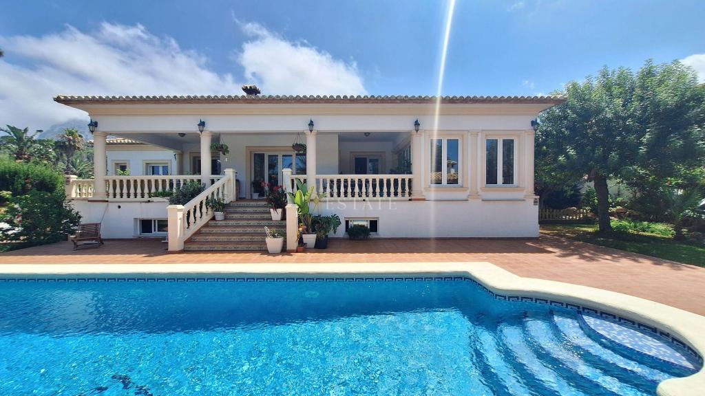 4 bed villa in Dénia