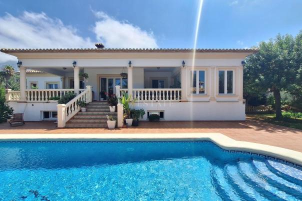 4 bed villa in Dénia