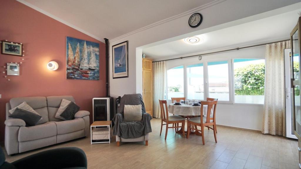 2 bed villas in Moraira