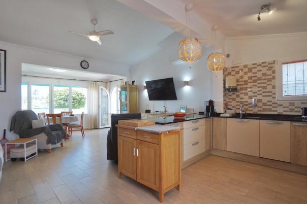 2 bed villas in Moraira