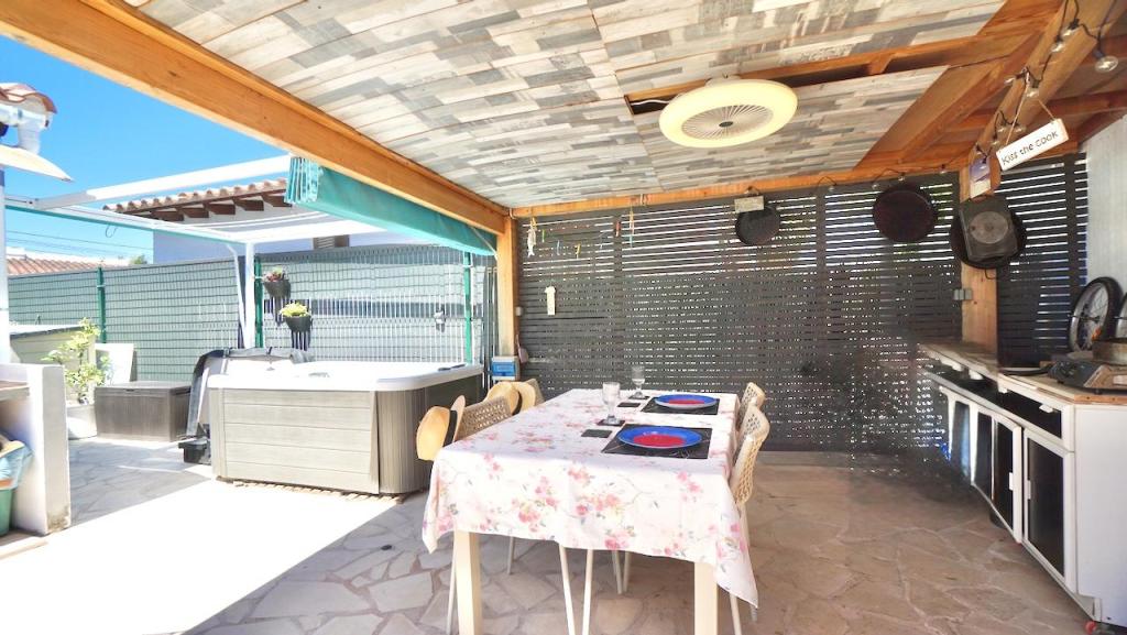 2 bed villas in Moraira