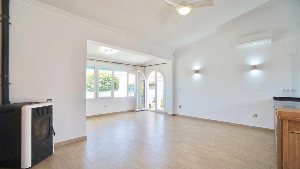 2 bed villas in Moraira