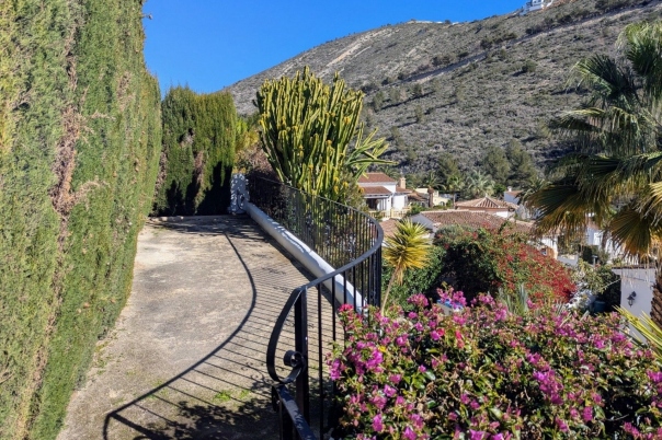 4 bed casa / chalet in Moraira