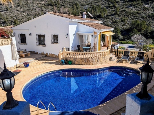 4 bed casa / chalet in Moraira