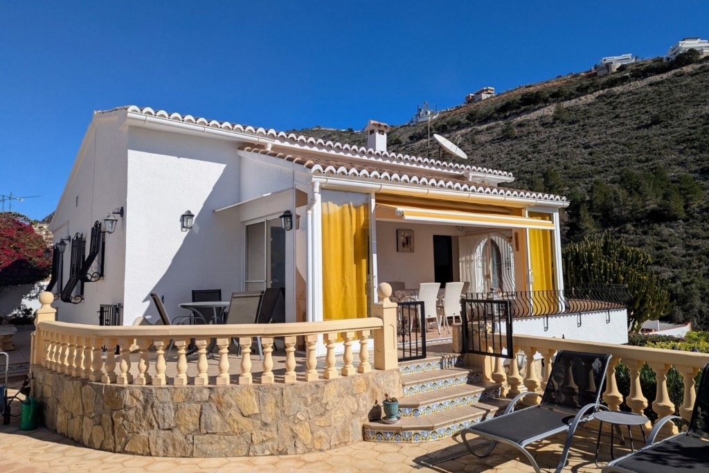 4 bed casa / chalet in Moraira