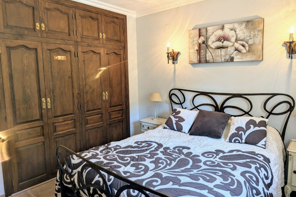 4 bed casa / chalet in Moraira