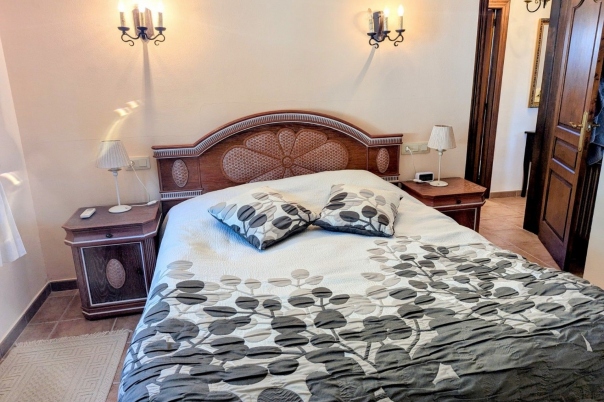 4 bed casa / chalet in Moraira