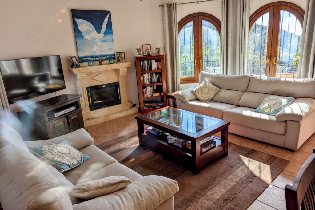4 bed casa / chalet in Moraira