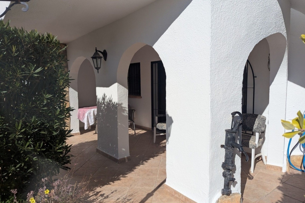 4 bed casa / chalet in Moraira